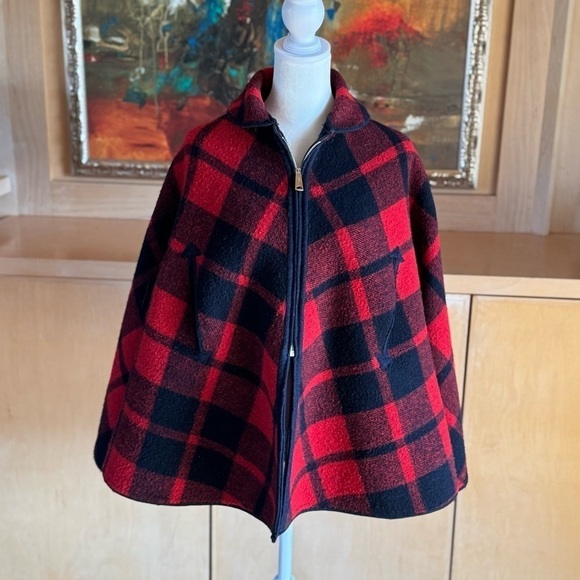 Vintage Mid Century Reversible Wool Plaid Ideal Cape - Picture 7 of 16
